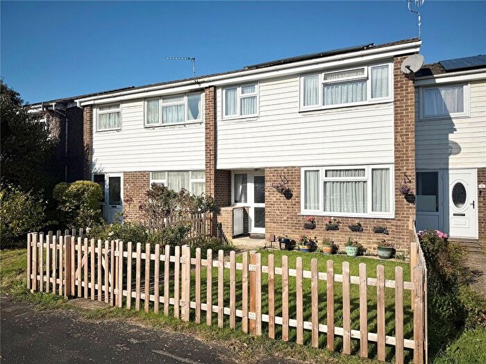 3 Bedroom Terraced House For Sale In Benbow Gardens, Calmore, Southampton, Hampshire, SO40