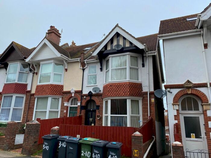 1 Bedroom Flat To Rent In Church Street, Paignton, TQ3