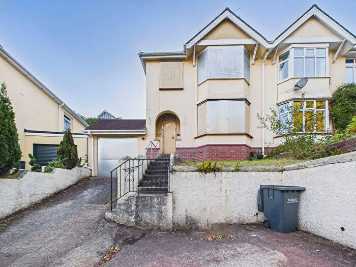 3 Bedroom Semi-Detached House For Sale In Occombe Valley Road, Paignton, TQ3