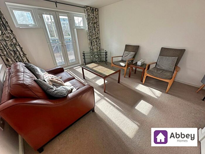 3 Bedroom Link Detached House To Rent In Darnall Road, Leicester, LE2
