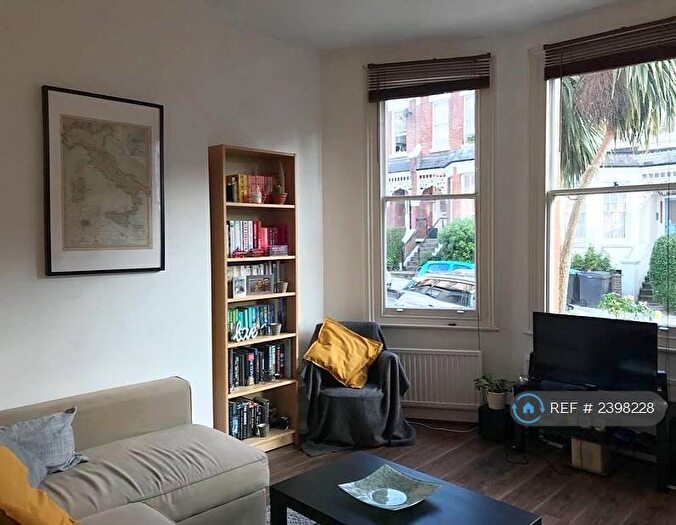 2 Bedroom Flat To Rent In Milton Avenue, London, N6