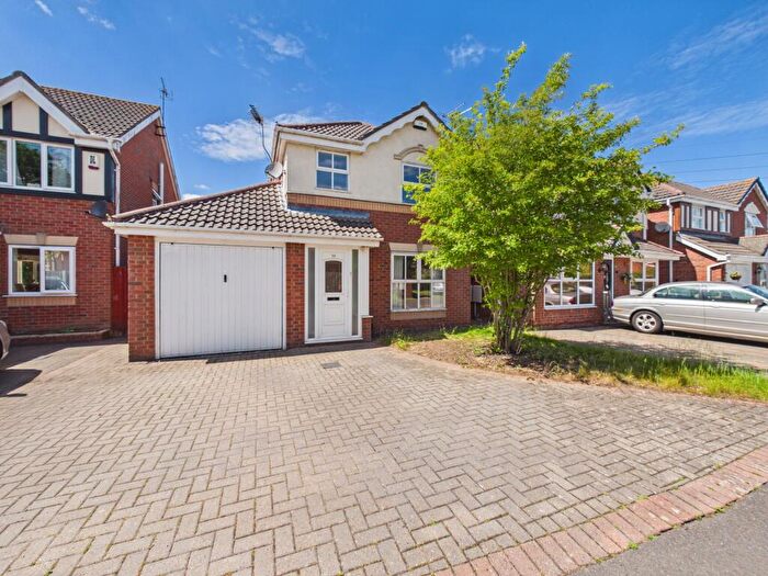 3 Bedroom Detached House For Sale In Mill Hill, Boulton Moor, DE24
