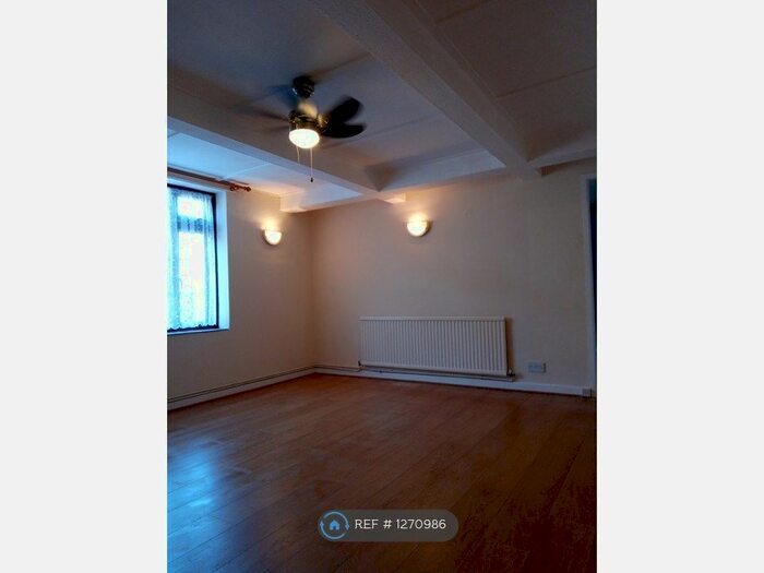 1 Bedroom Flat To Rent In Priory Mews, Bingham, Nottingham NG13