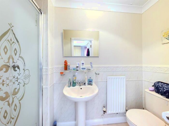 4 Bedroom Terraced House For Sale In The Piazza, Standen Park A