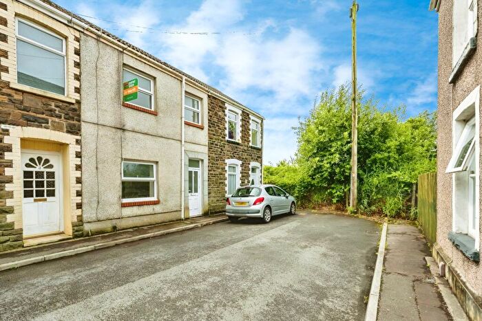 3 Bedroom House To Rent In Howell Road, Neath, SA11