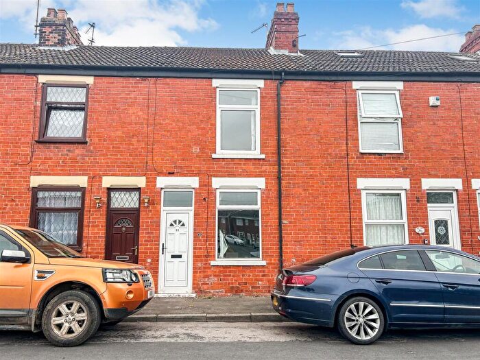 2 Bedroom Terraced House For Sale In Humber Street, Goole, DN14