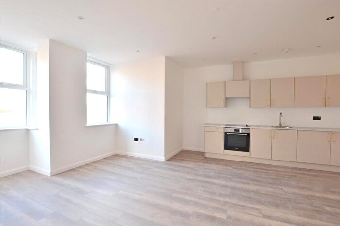 1 Bedroom Apartment To Rent In London Road, Redhill, Surrey, RH1