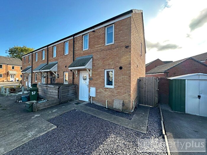 2 Bedroom End Of Terrace House To Rent In Ymyl Yr Afon, Pontypridd, CF37