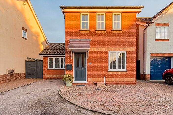 3 Bedroom Detached House For Sale In Biscay Gardens, Caister-On-Sea, NR30