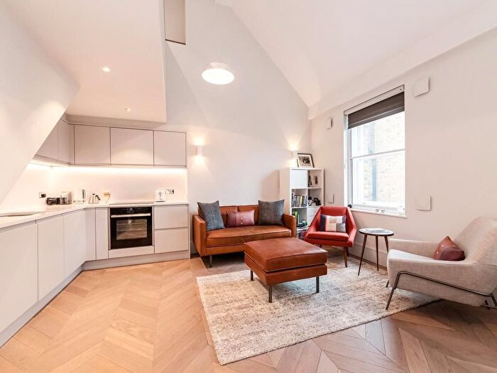 1 Bedroom Flat To Rent In Goodge Street, Fitzrovia, W1T