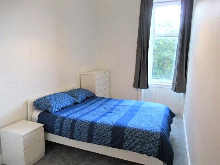 1 Bedroom Flat To Rent In Thornwood Avenue, Glasgow, G11