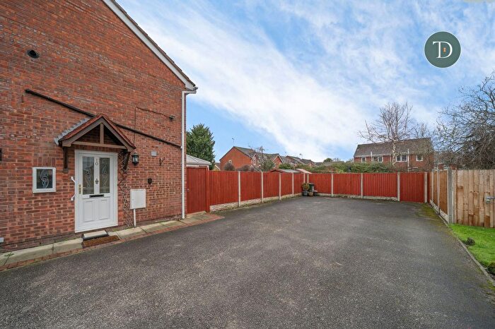 1 Bedroom Semi Detached House For Sale In Lambourne Close, Great Sutton, Ellesmere Port, CH66