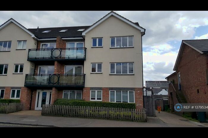 1 Bedroom Flat To Rent In Hatfield Road, St. Albans, AL1