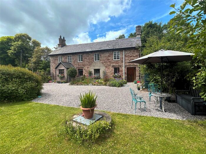 2 Bedroom Cottage For Sale In Dwyran, Anglesey, Sir Ynys Mon, LL61