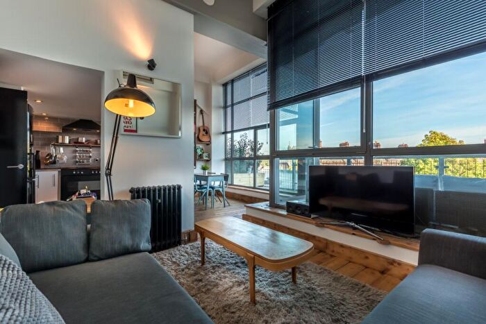 2 Bedroom Apartment To Rent In Connect House Apartments, M4