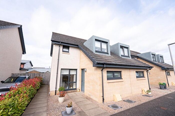 2 Bedroom End Of Terrace House For Sale In Coalburn Park, Uddingston, G71