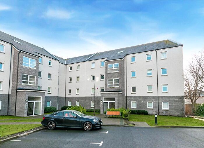 2 Bedroom Flat To Rent In Urquhart Court, Urquhart Road, Aberdeen, AB24