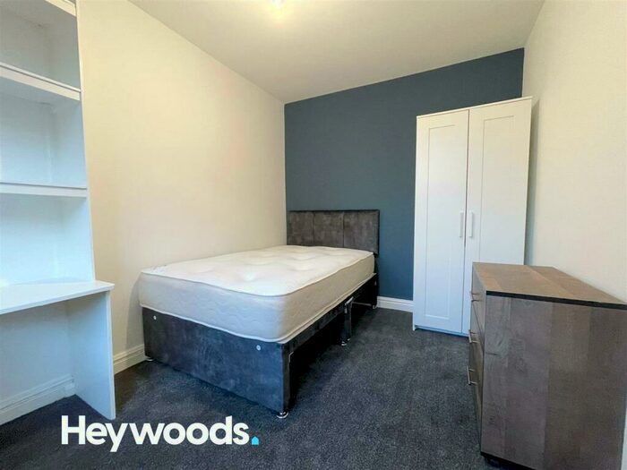 3 Bedroom Terraced House To Rent In Crowther Street, Shelton, Stoke-On-Trent, ST4