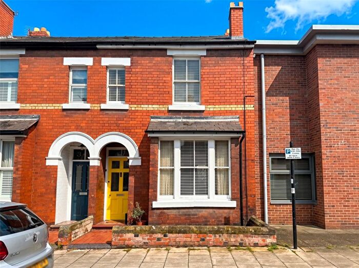 3 Bedroom Semi Detached House For Sale In Moreton Crescent, Coleham, Shrewsbury, Shropshire, SY3