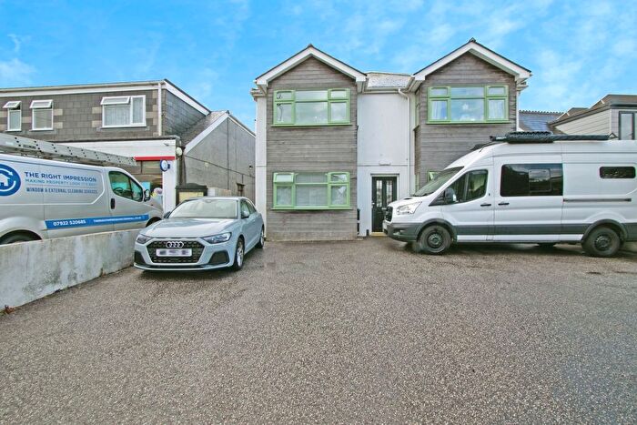 1 Bedroom Flat For Sale In Henver Road, Newquay, Cornwall, TR7