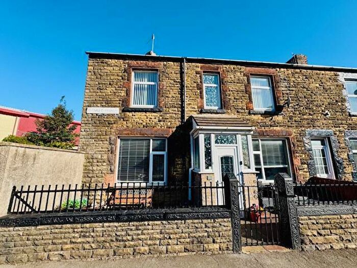 4 Bedroom End Of Terrace House For Sale In Market Street, Millom, LA18