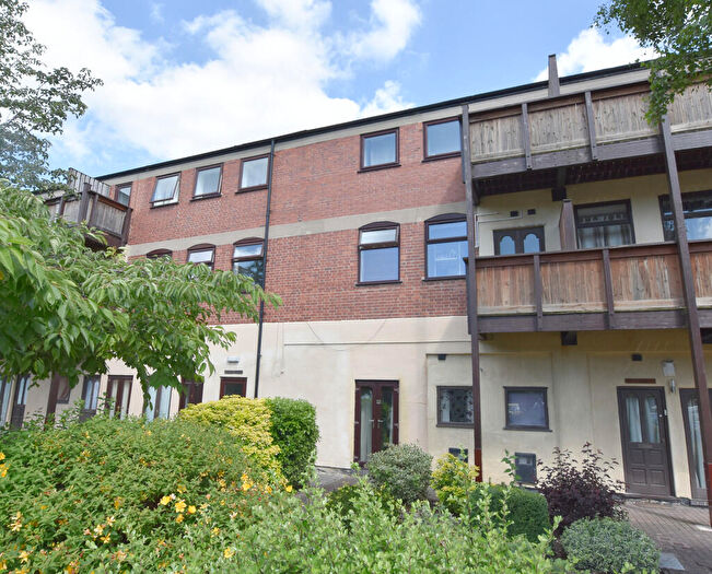 1 Bedroom Flat To Rent In Leen Court, Nottingham, NG7