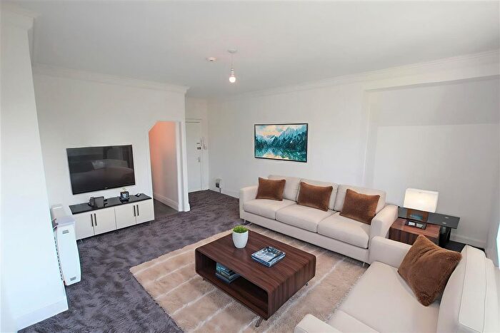 Studio To Rent In Clarendon Park Road, Leicester, LE2