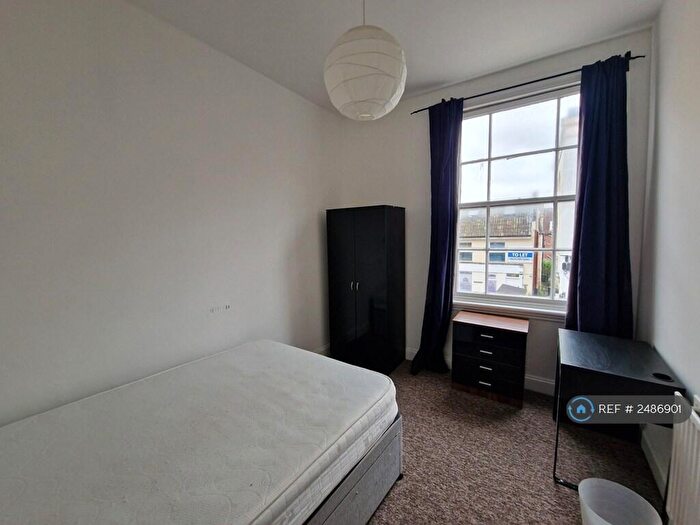 5 Bedroom Flat To Rent In St Michaels Hill, Bristol, BS2