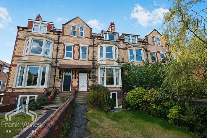 1 Bedroom Flat For Sale In St Annes Road East, Lytham St Annes, Lancashire, FY8