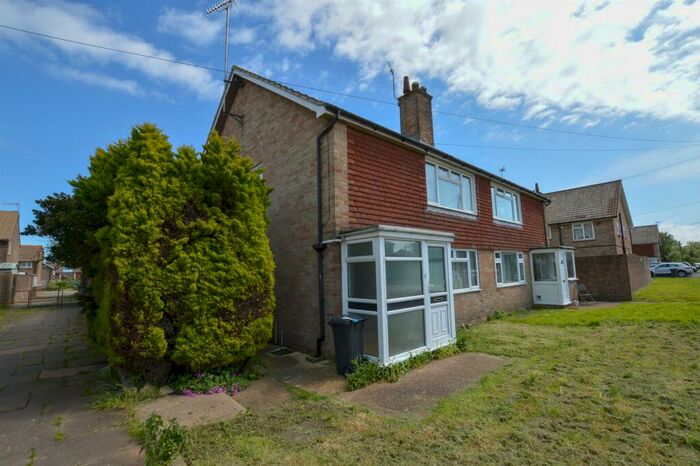 2 Bedroom Maisonette To Rent In Port Road, Hampden Park, BN22