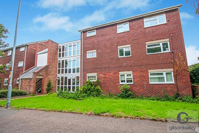 2 Bedroom Flat For Sale In Old Palace Road, Norwich, NR2