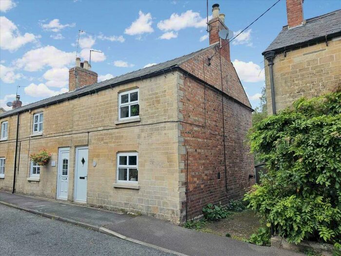 2 Bedroom End Of Terrace House For Sale In Main Street, Wilsford, NG32