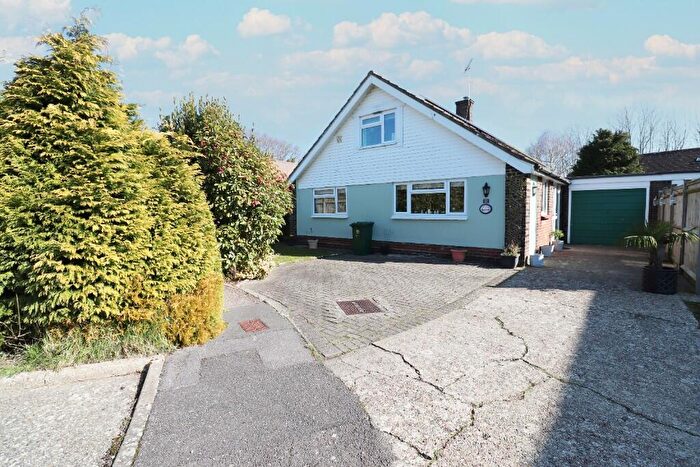 3 Bedroom Detached House For Sale In Maybush Drive, PO18