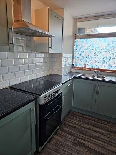 1 Bedroom Flat To Rent In Whinchat Road, Thamesmead, SE28