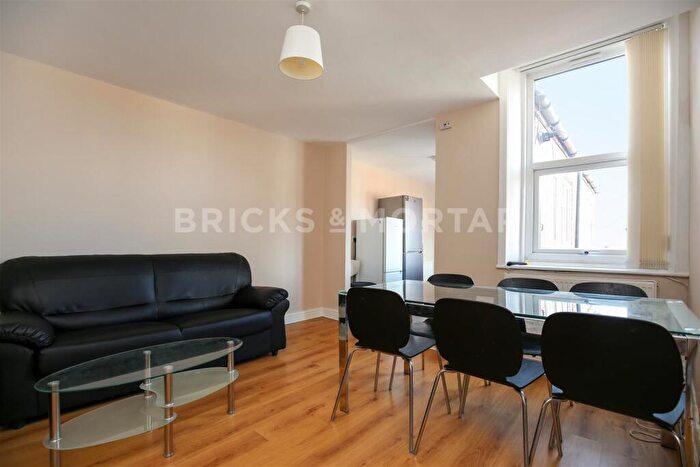 6 Bedroom Maisonette To Rent In (£pppw) Stratford Road, Sandyford, Newcastle Upon Tyne, NE6