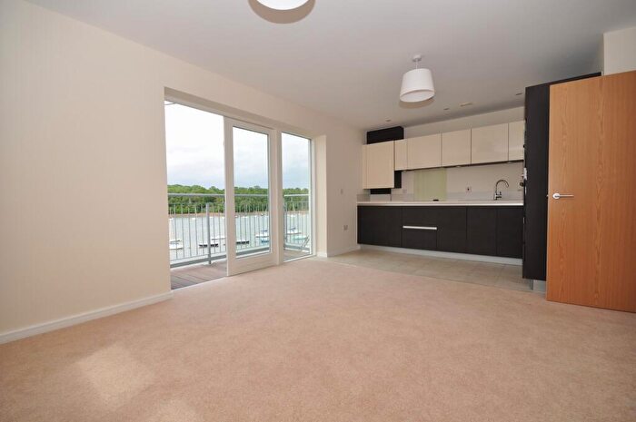 2 Bedroom Penthouse To Rent In The Shoreway, St. Marys Island, Chatham, ME4