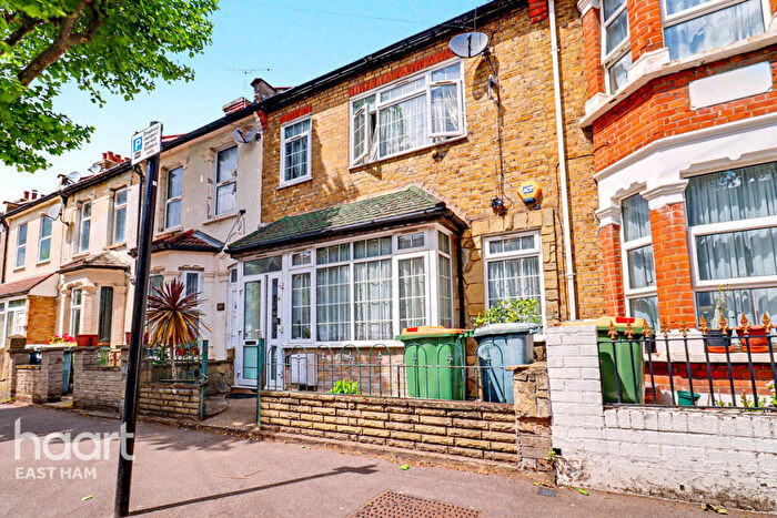 3 Bedroom Terraced House For Sale In Mitcham Road, London, E6
