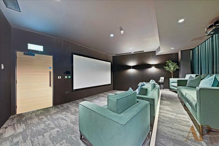 1 Bedroom Apartment To Rent In Flagstaff Road, Bankside Gardens, Green Park, Reading, RG2