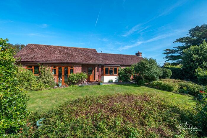 4 Bedroom Detached Bungalow For Sale In Winford Road, Newchurch, Sandown, PO36