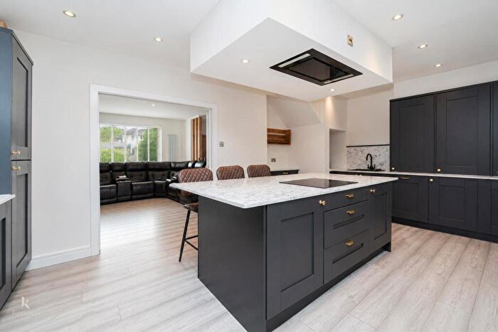 3 Bedroom Semi-Detached House For Sale In Birch Close, Huncoat, BB5