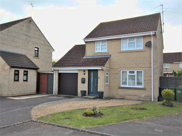 2 Bedroom Detached House To Rent In Light Close, Corsham, SN13