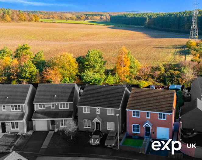 4 Bedroom Detached House For Sale In First Oak Drive, Clipstone Village, NG21