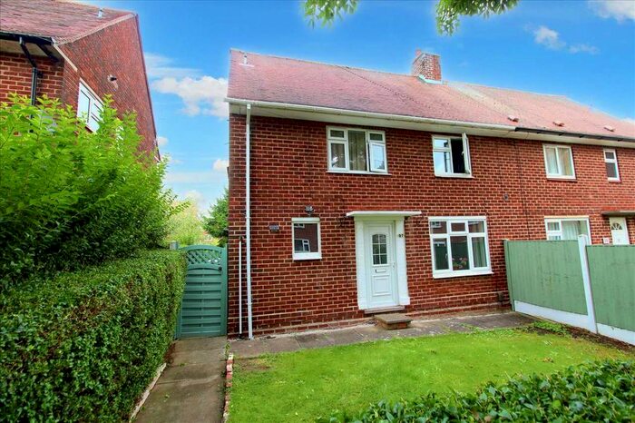 3 Bedroom Semi-Detached House To Rent In Chewton Street, Eastwood, Nottingham, NG16