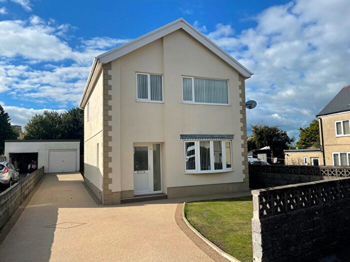 3 Bedroom House To Rent In Richmond Road, Loughor, Swansea, SA4