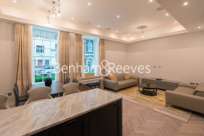 2 Bedroom Flat To Rent In Old Queen Street, Westminster, SW1H