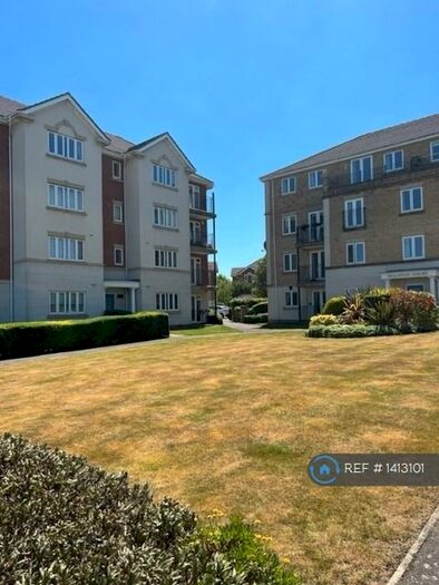2 Bedroom Flat To Rent In Netley Court, Gosport, PO12