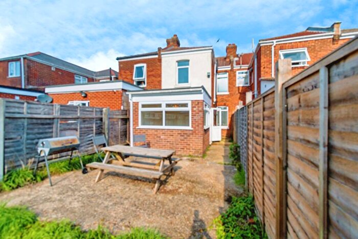 5 Bedroom Terraced House For Sale In Langhorn Road, Southampton, Hampshire, SO16
