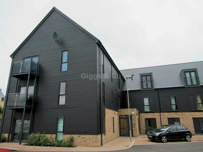 2 Bedroom Flat To Rent In Drovers Place, Huntingdon PE29