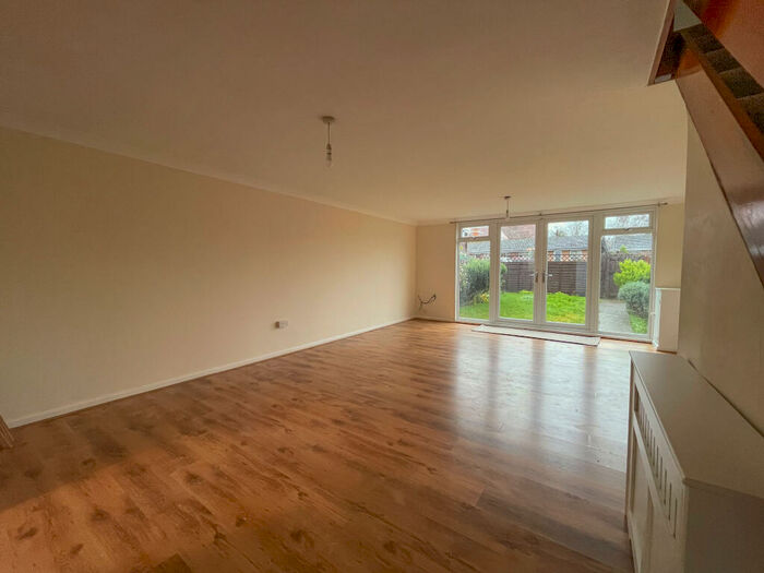 3 Bedroom Terraced House To Rent In Holland Park, Cheveley, CB8