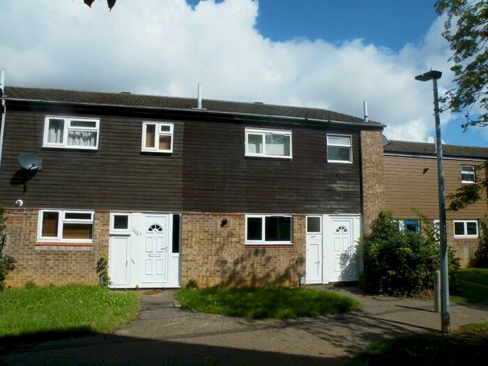 3 Bedroom Terraced House To Rent In Oxclose, Peterborough, Cambridgeshire, PE3